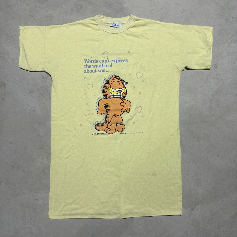 Vintage 70s Garfield Tshirt One Size Yellow Single Stitch Nightgown Double Sided